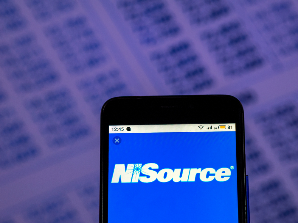 nisource-outperforms-4q-earnings-estimates-misses-on-revenues